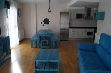 Gîte pour 7 personnes, avec balcon et vue à Arguedas