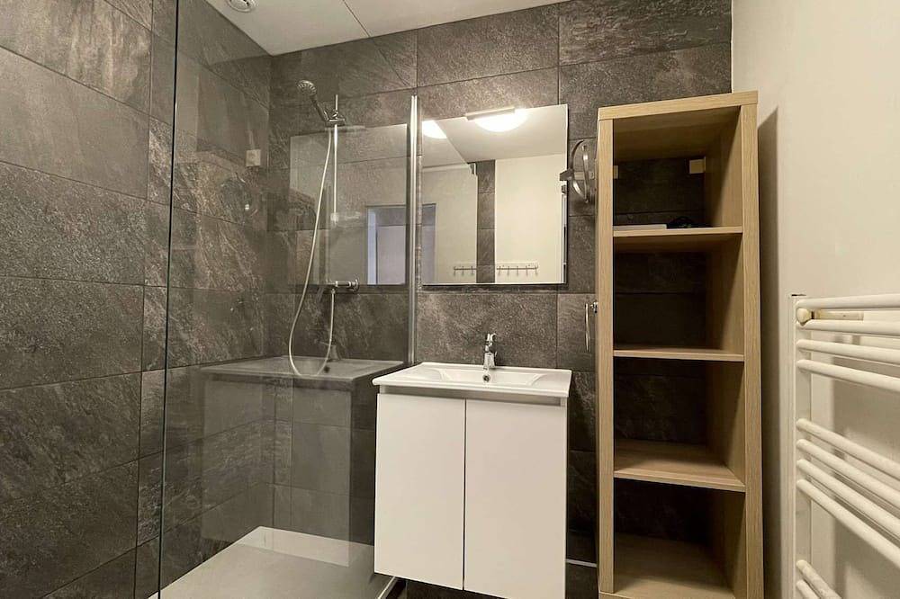 Entire apartment, Ash - Cosy studio - La Menandière in L'Alpe d'Huez, Écrins National Park
