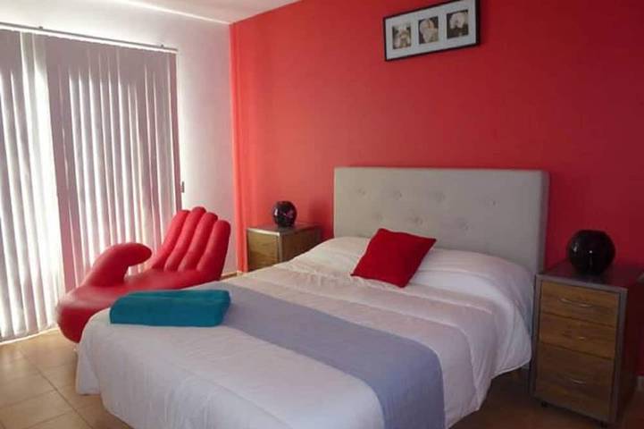Villa für 6 Personen, mit Balkon/Terrasse und Whirlpool sowie Terrasse auf Menorca - 2