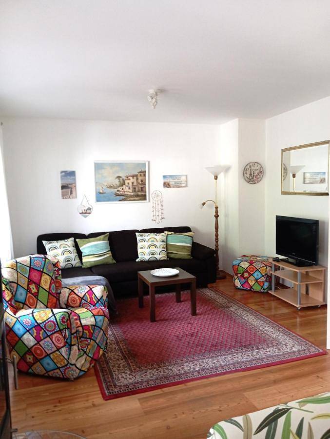 Ferienwohnung für 3 Personen, mit Ausblick und Garten in Bornheim - 3