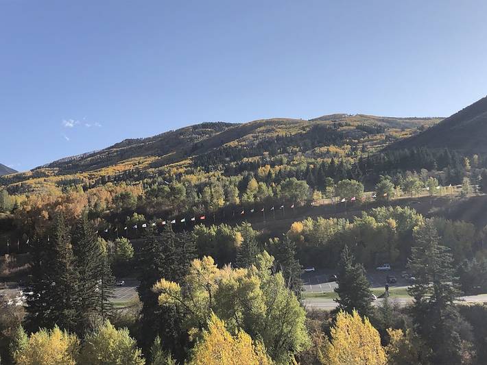 Gîte pour 8 personnes, avec jacuzzi et sauna ainsi que piscine et jardin à Avon - 2