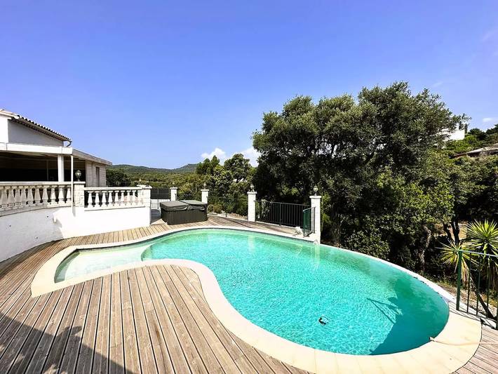 Villa pour 8 personnes, avec jardin et piscine à La Londe-les-Maures - 3