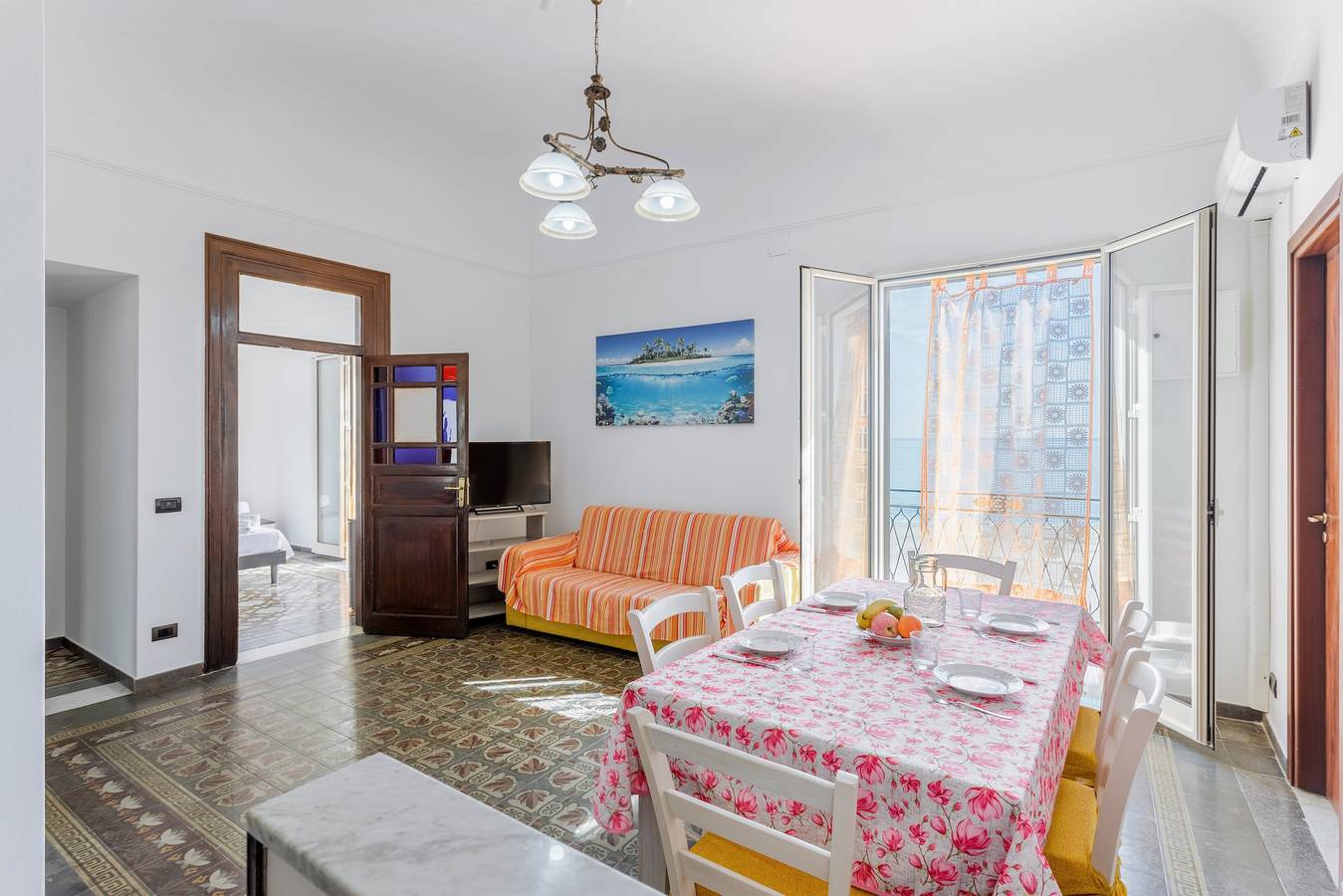 Maison de vacances « Cla E Max » avec 4 balcons et Wi-Fi in Palerme, Province de Palerme