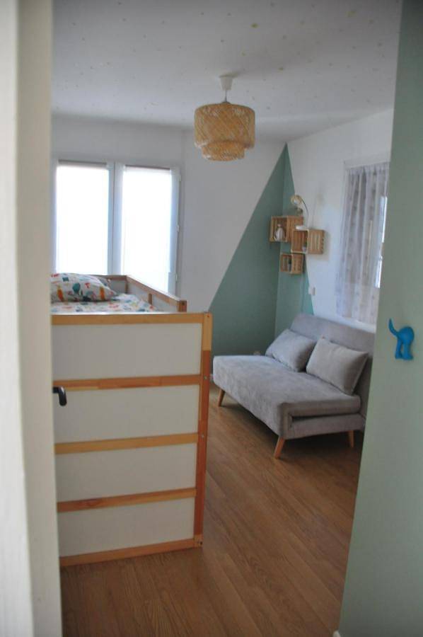 Location de vacances pour 10 personnes, avec terrasse ainsi que piscine et jacuzzi à Gastes - 2