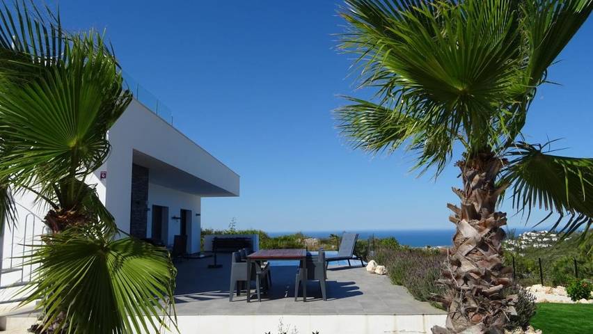Casa rural para 5 personas, con Terraza y Jardín además de Piscina y Vistas en Ráfol de Almunia - 4