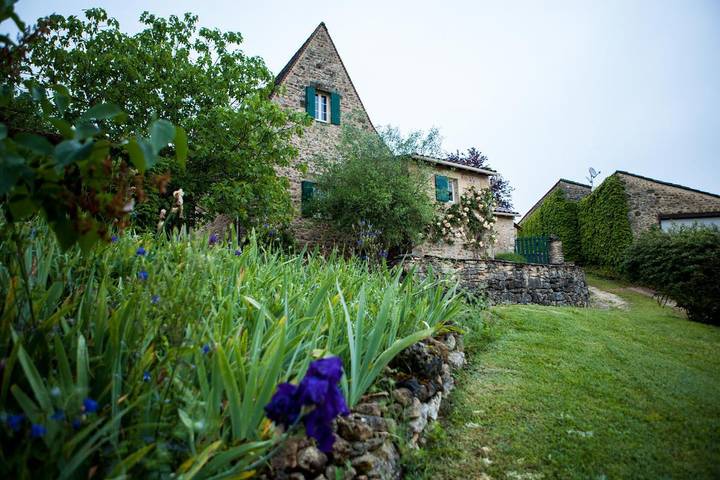 Gîte für 4 Personen, mit Terrasse und Garten