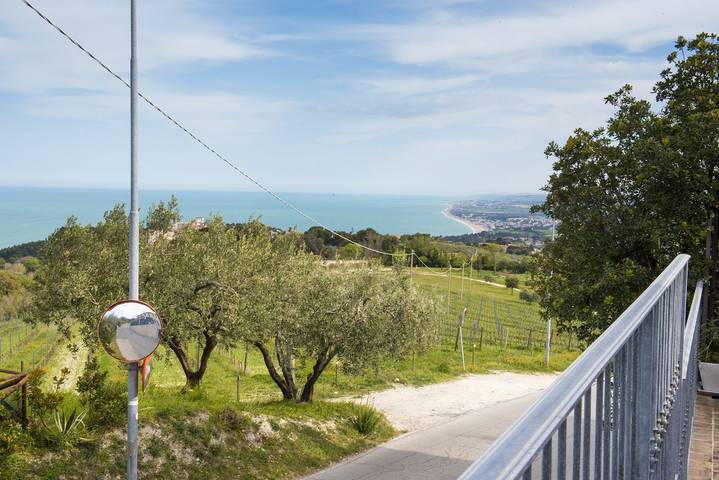 Ferienwohnung für 4 Personen, mit Balkon/Terrasse in Sirolo - 4