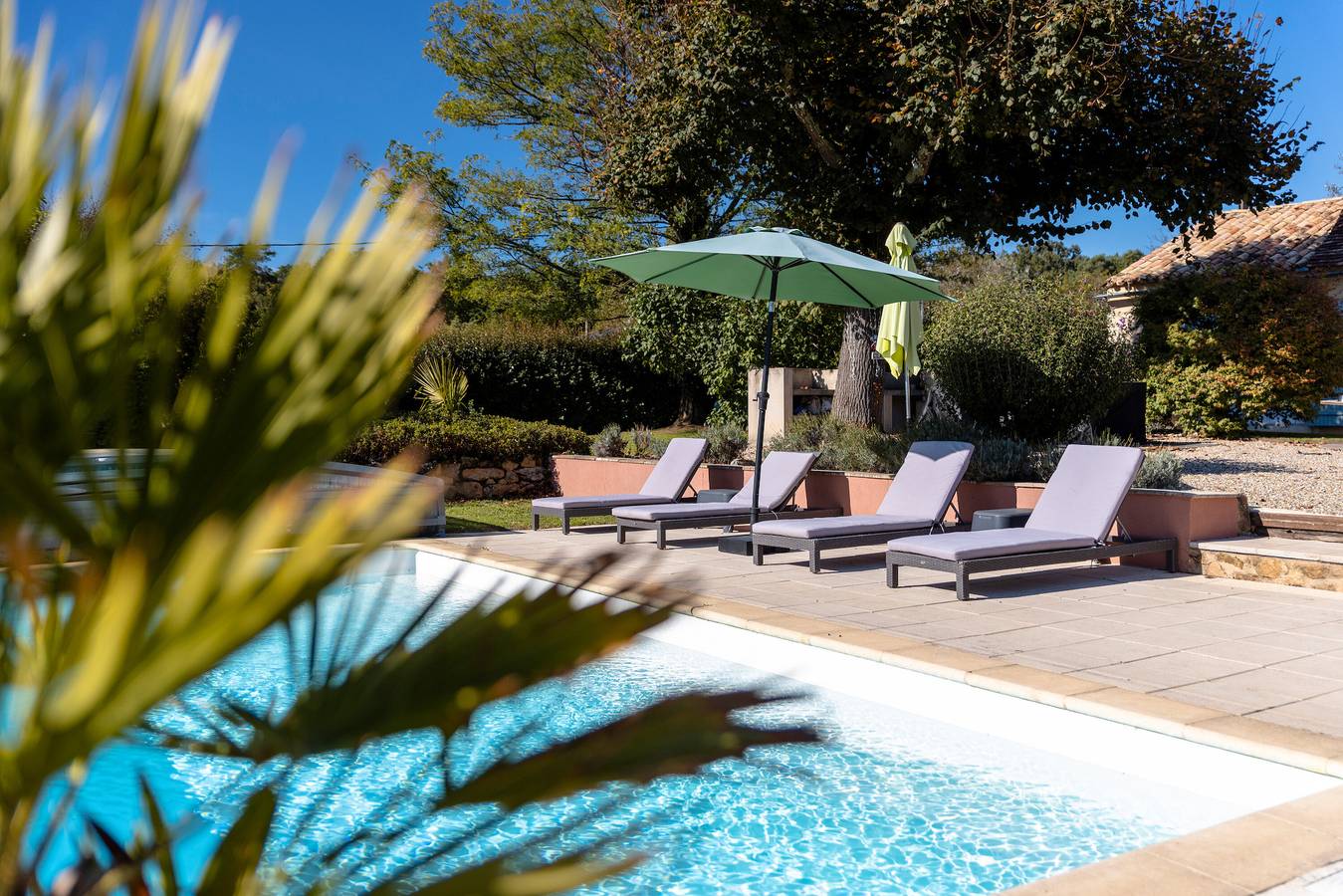 Lodge “La Forêt” au cœur du Périgord – Confort et détente en famille in Saint-Sauveur (Dordogne), Périgord Pourpre