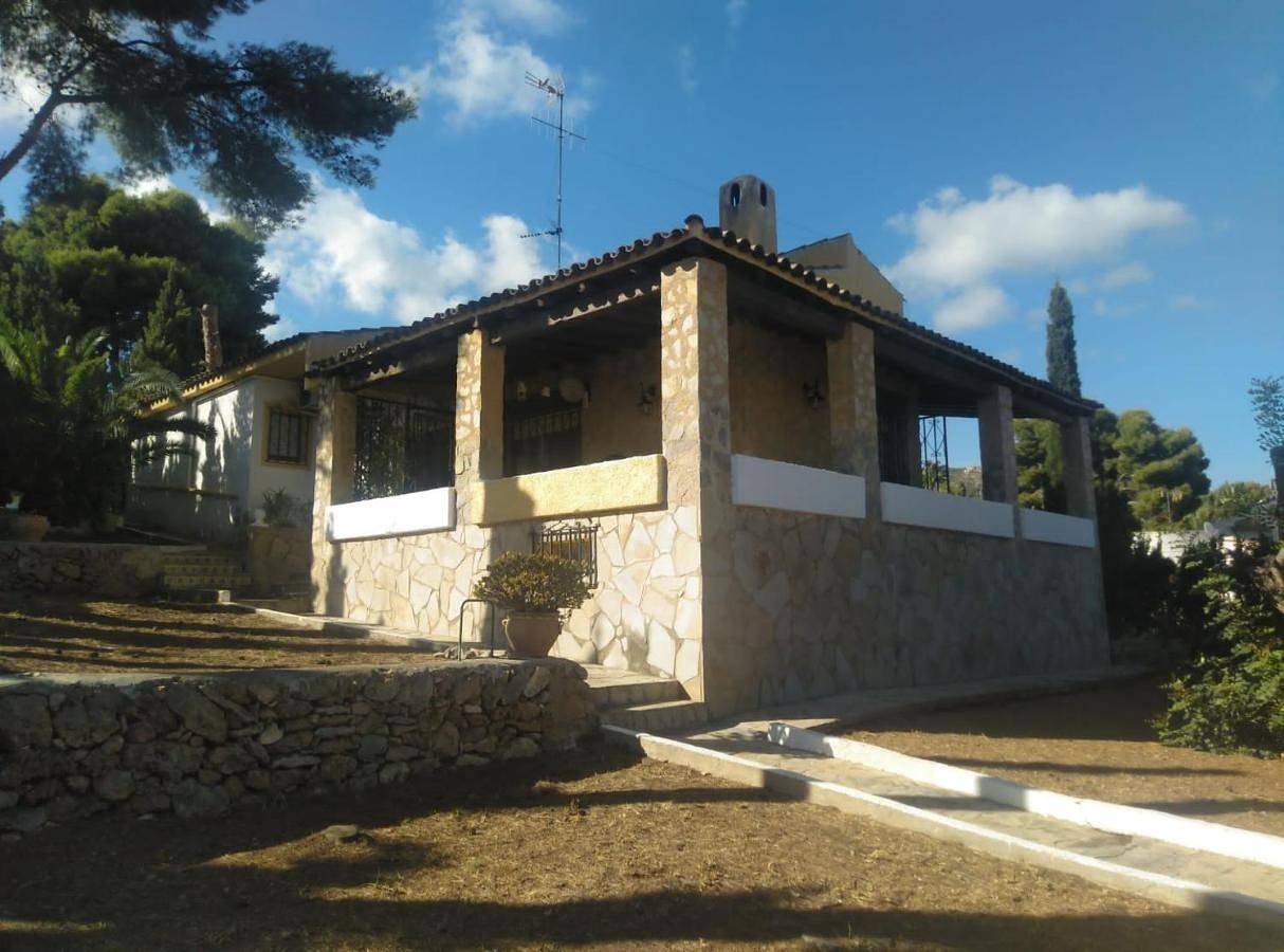 Villa Carmen - Chalet privado con piscina, jardín y barbacoa in Alcossebre, Alcalà de Xivert