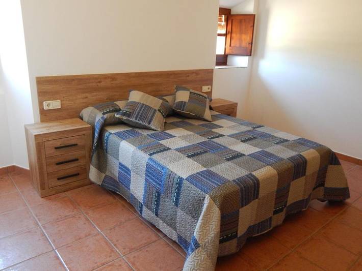 Chalet para 18 personas, con Balcón y Terraza además de Jardín y Piscina en Bages - 3