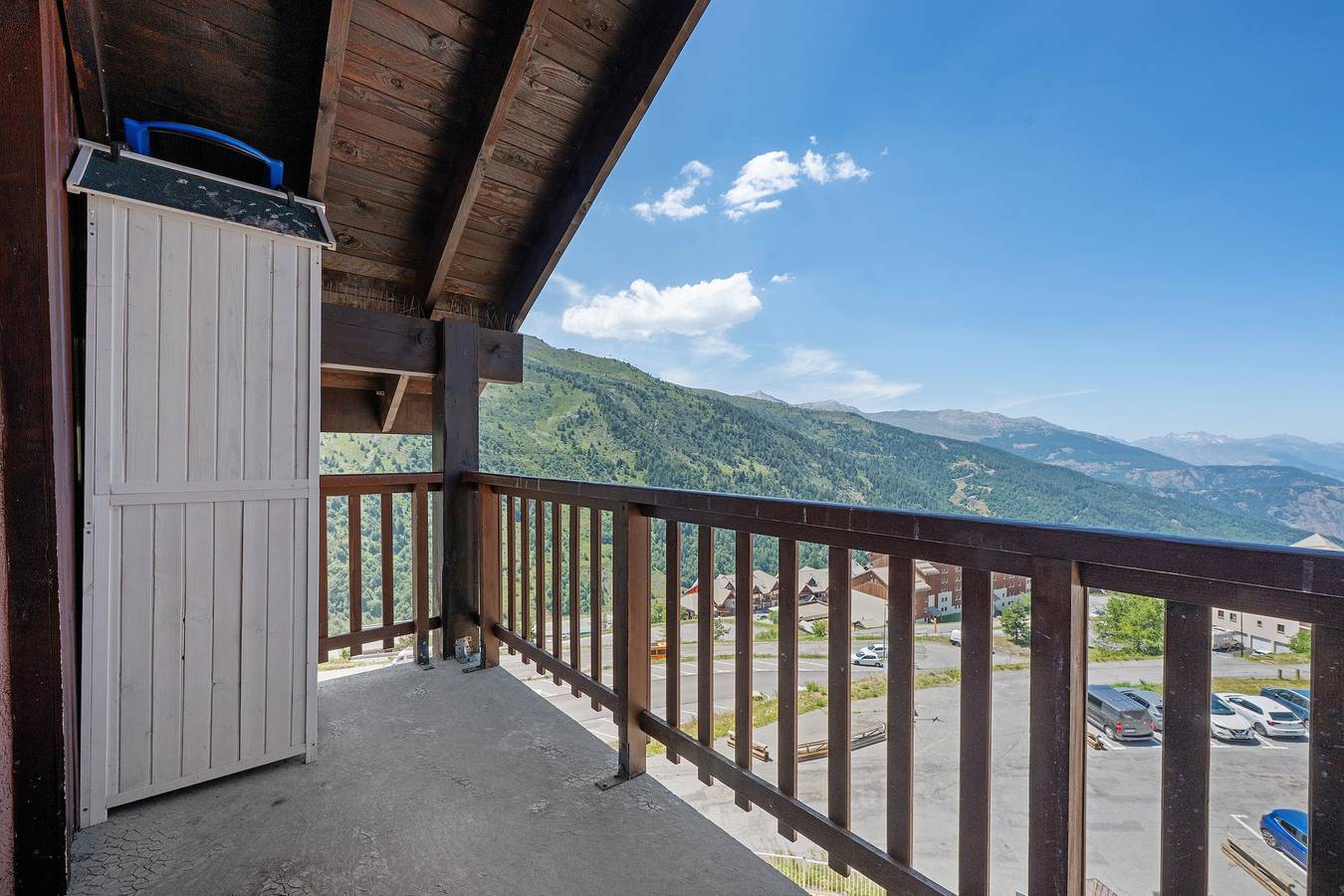 Appartement entier, Appartement « Valmeinier Le Miras » avec vue montagne, terrasse privée et Wi-Fi in Valmeinier, Région de Saint-Jean-de-Maurienne