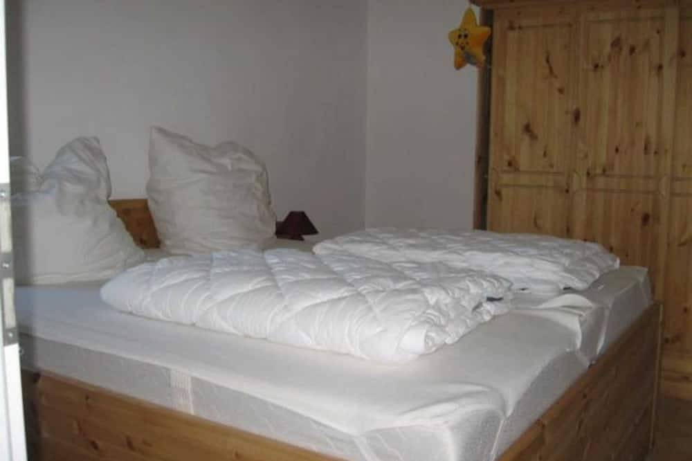 Ganze Wohnung, Ferienhaus Boddenkieker in Fuhlendorf, Vorpommern-Rügen