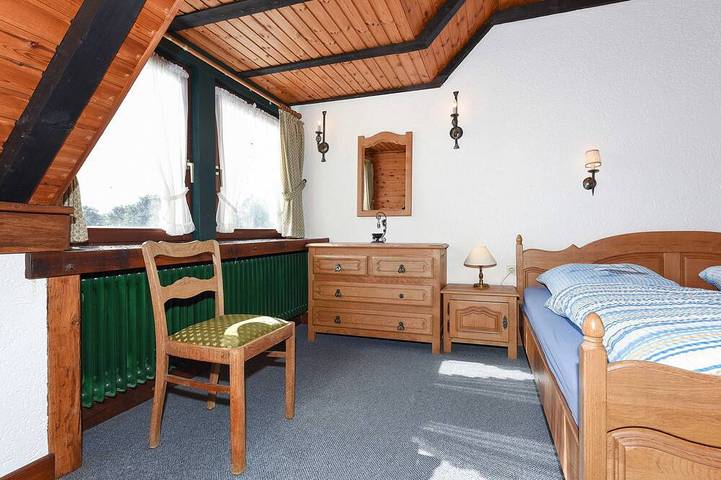 Ferienwohnung für 6 Personen, mit Terrasse und Garten in Dunum - 3