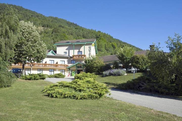 Hôtel pour 2 personnes, avec vue ainsi que piscine et jardin à La Mure - 4