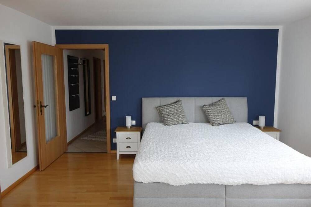 Ganze Wohnung, Fewo Anna - ruhig gelegen, mitten in der Natur, unmittelbar am Neckarsteig in Neckarsteinach, Bergstraße