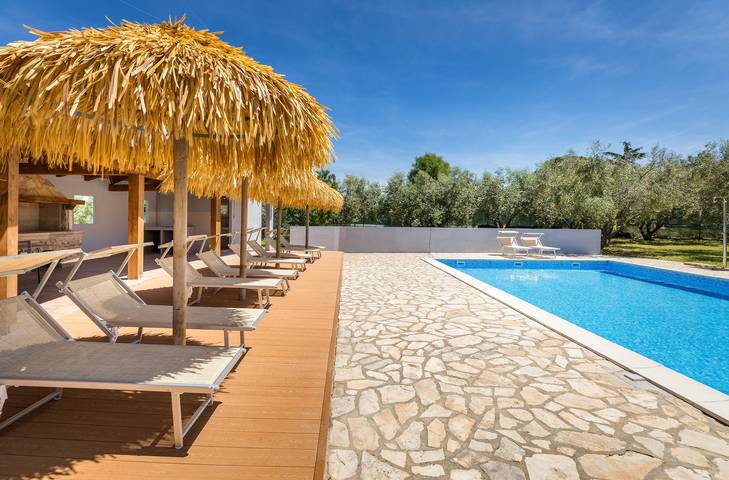 Apartamento de vacaciones para 2 personas, con balcón además de jardín y piscina - 1