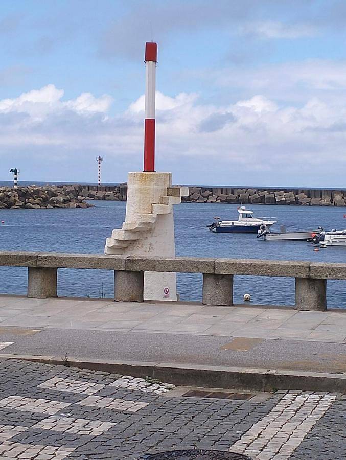 Casa de férias para 4 pessoas, com Varanda e Terraço e ainda Vista em Vila Praia de Ancora