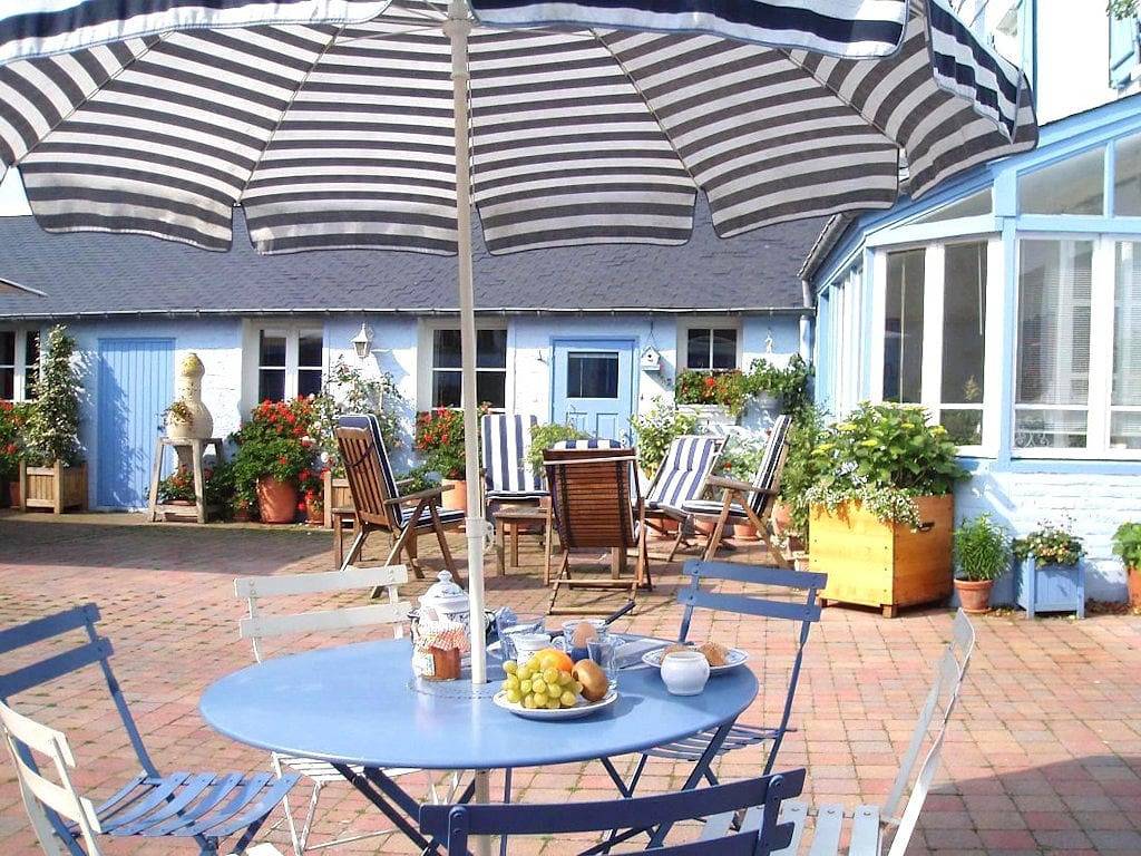 La Maison Bleue en Baie - Chambre Bleue en Baie in Le Crotoy, Région d'Abbeville
