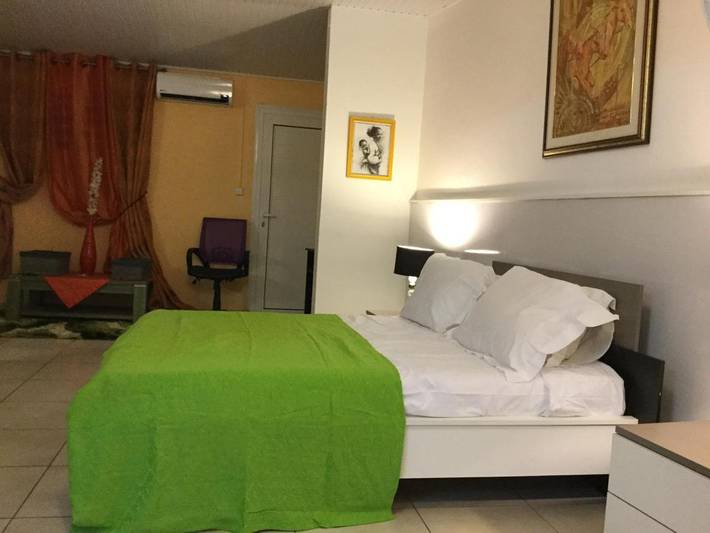 Location de vacances pour 4 personnes, avec vue ainsi que piscine et jardin à Gourbeyre - 4