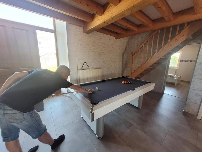 Location de vacances pour 8 personnes, avec terrasse et jardin à Valprivas - 2