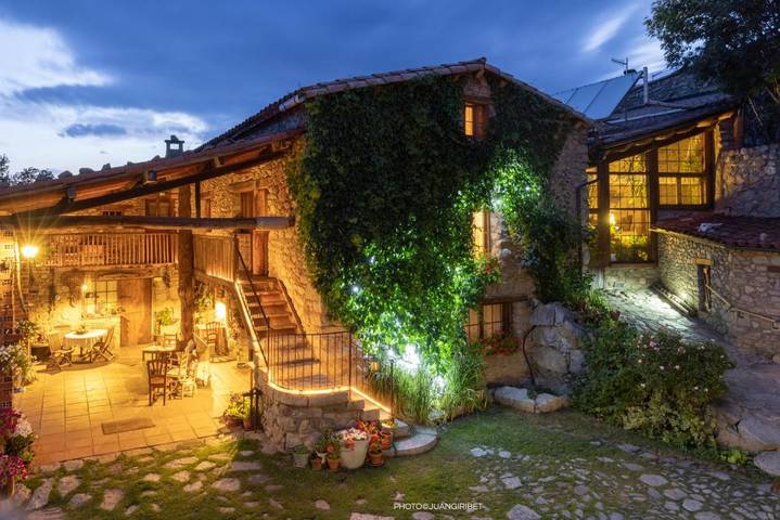 Casa rural para 3 personas, con Terraza y Jardín en Baixa Cerdanya