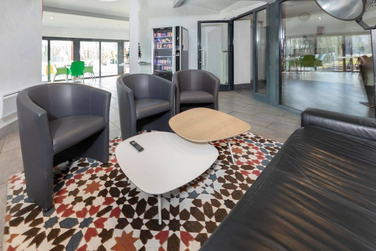 Family Room in Ornex, Gex