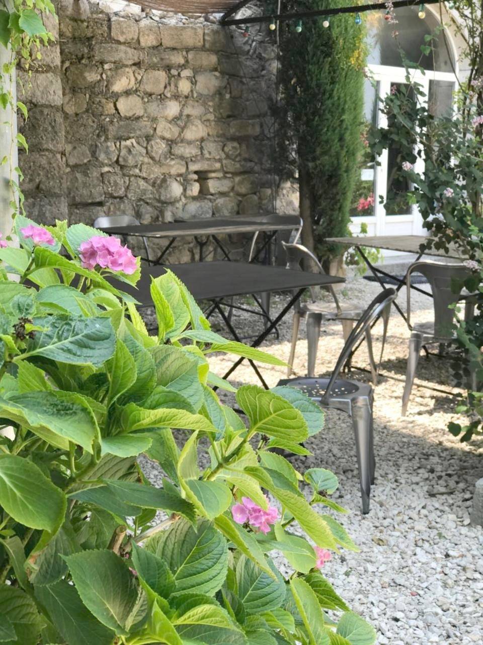 Double Room in Villeneuve-de-Berg, Ardèche