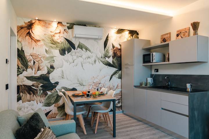 Ferienwohnung für 4 Personen, mit Garten und Ausblick sowie Seeblick und Terrasse, mit Haustier - 1