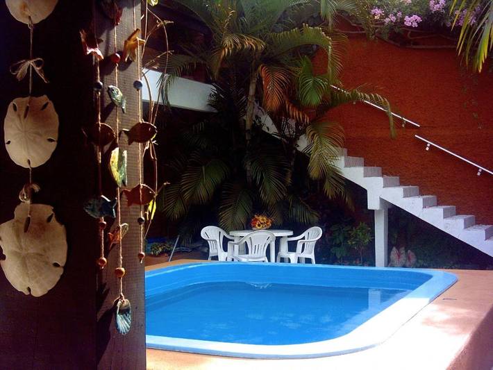 Hotel voor 2 personen, with tuin and zwembad as well as terras - 1