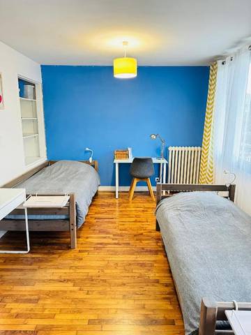 Gîte pour 2 personnes, avec jardin à Fontenay-le-Fleury