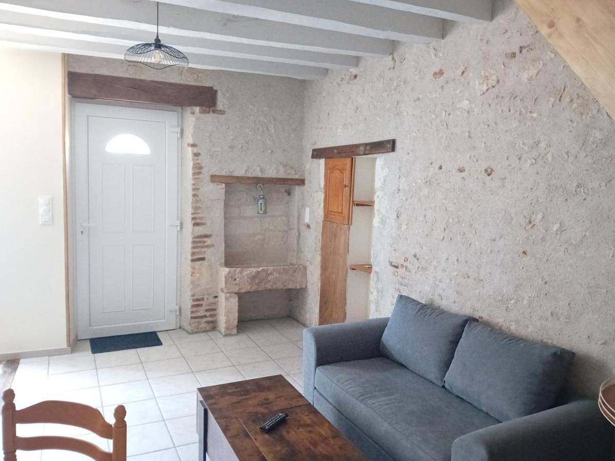 One-Bedroom House in Veuves, Région de Blois