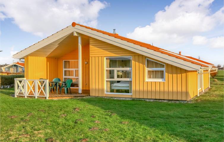 Appartement am Strand mit Parkplatz und Terrasse in Friedrichskoog-Spitze, Friedrichskoog