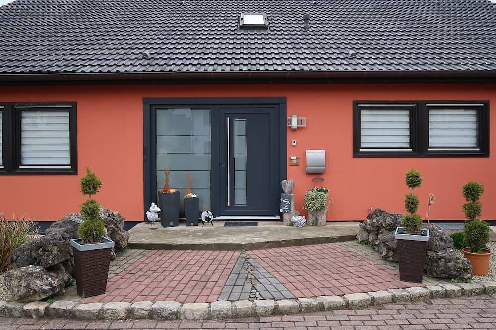 Ganze Wohnung, Lucy's Ferienwohnung in Ebermannstadt, Fränkische Schweiz