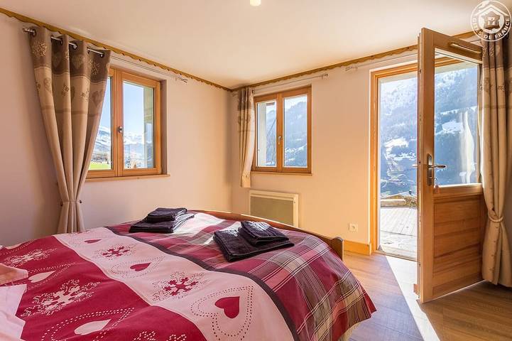 Ancienne ferme d'Hauteluce facing Mont-Blanc in Hauteluce, Albertville region