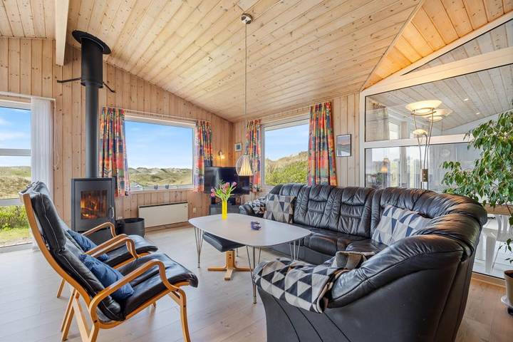 Ferienhaus für 8 Personen, mit Balkon/Terrasse und Whirlpool sowie Terrasse und Pool in Hvide Sande - 3
