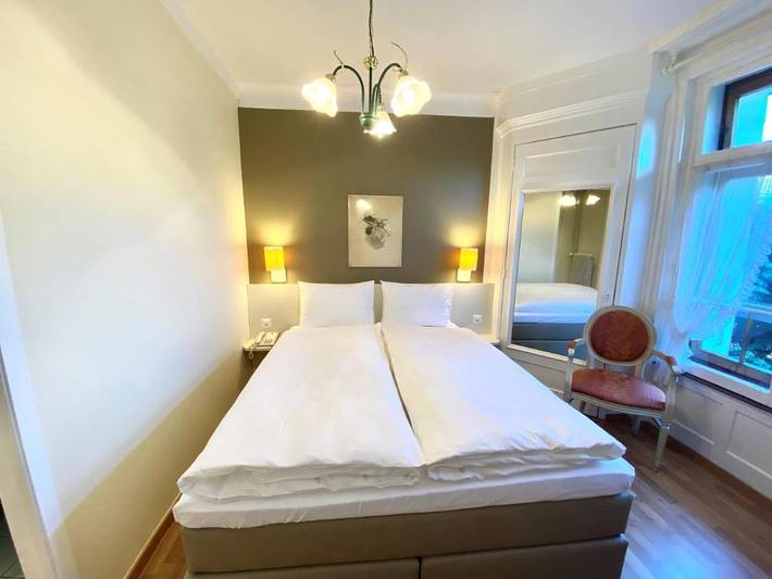 Hôtel pour 2 personnes, avec vue et jardin à Yverdon-les-Bains - 2