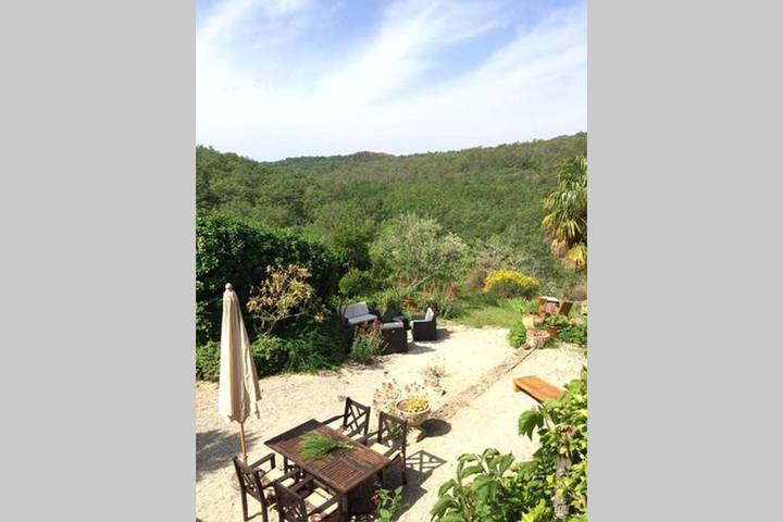Location de vacances pour 8 personnes, avec Balcon et Terrasse ainsi que Jardin et Vue à Saint-André-d'Olérargues - 4