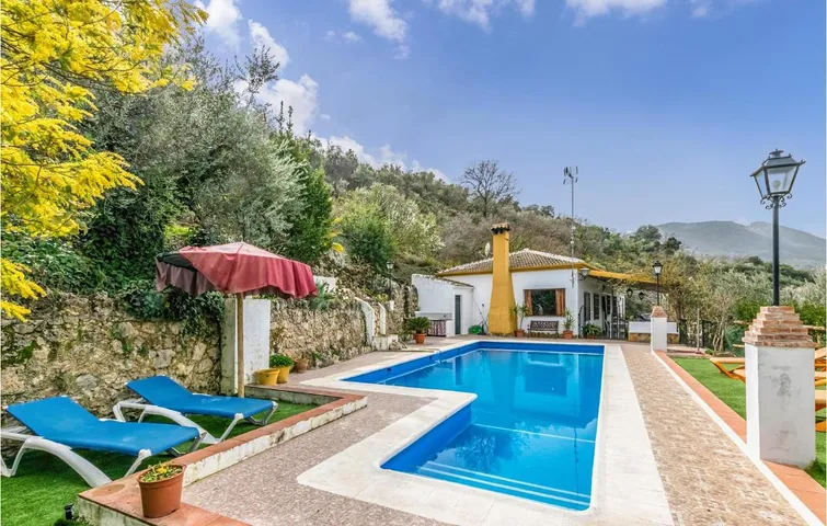 Casa de vacaciones para 7 personas, con jardín y piscina, Se admiten mascotas - 1