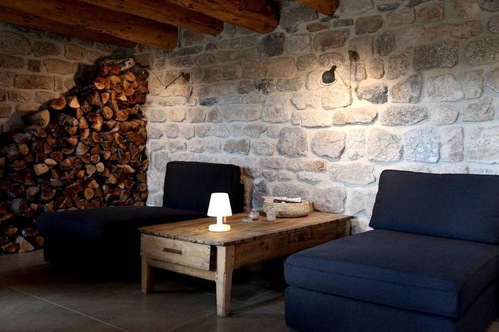 Gîte pour 2 personnes, avec vue sur le lac et jardin, animaux acceptés dans Lozère - 3