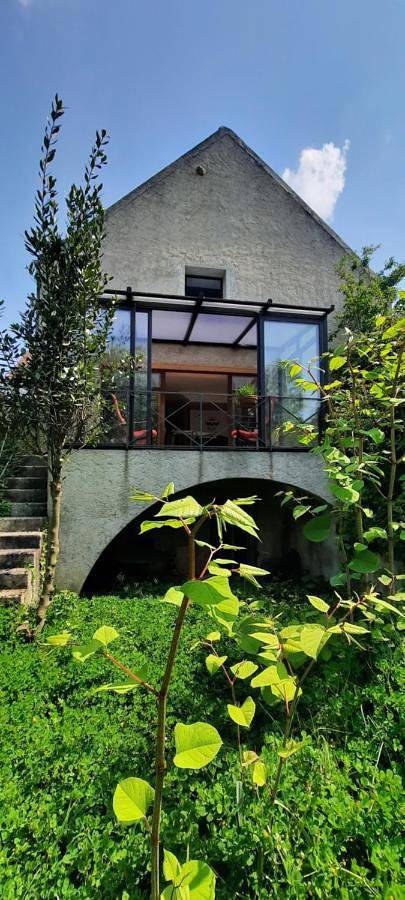 Location de vacances pour 8 personnes, avec vue ainsi que terrasse et jardin à Morainvilliers