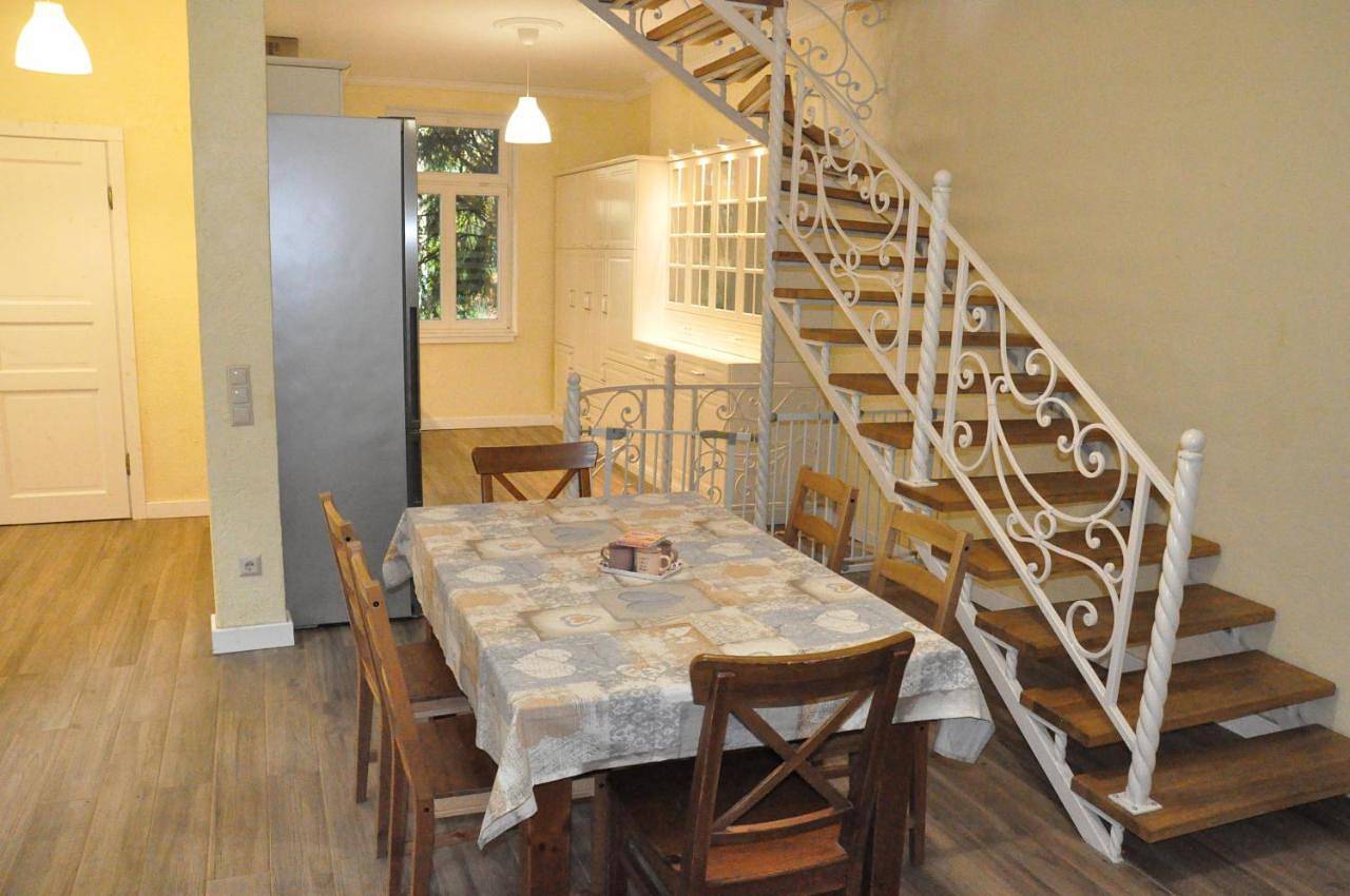 House near to Schönbrunn - Free Parking - 24-7 Check in - 8 Person in Wien, Donau Niederösterreich