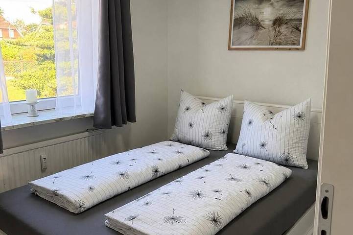 Ganze Wohnung, Ferienwohnung,,Reethus kleine Auszeit" in ruhiger Umgebung,Nordsee und Inselnähe in Bosbüll, Nordfriesland