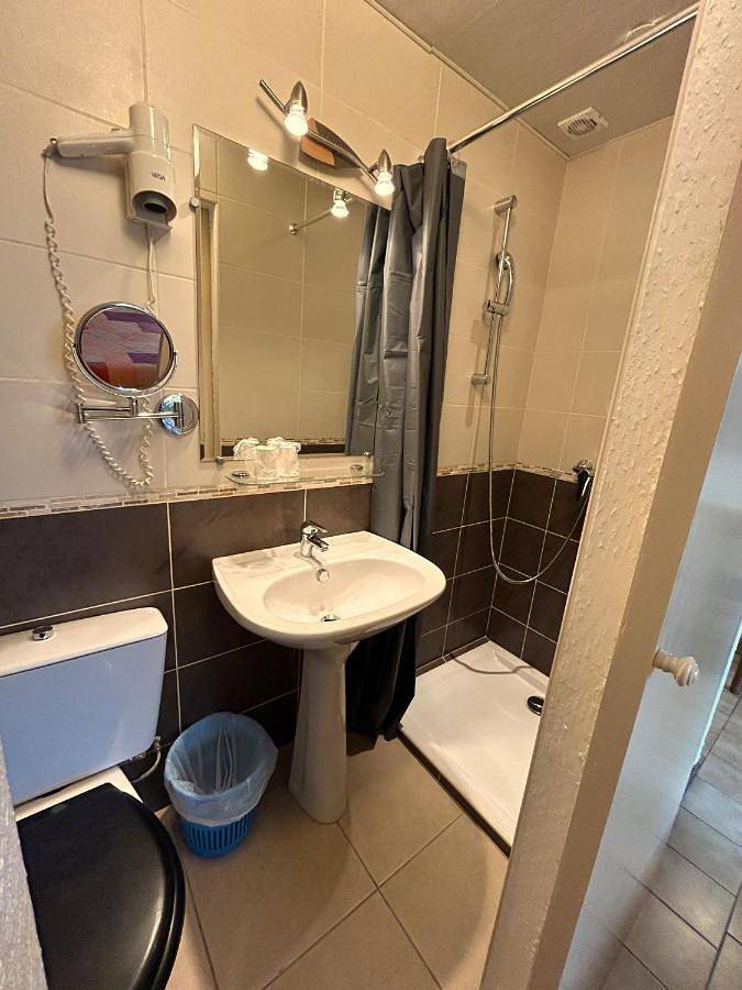 Hôtel pour 2 personnes, avec balcon et jardin dans Porto (Corse) - 4