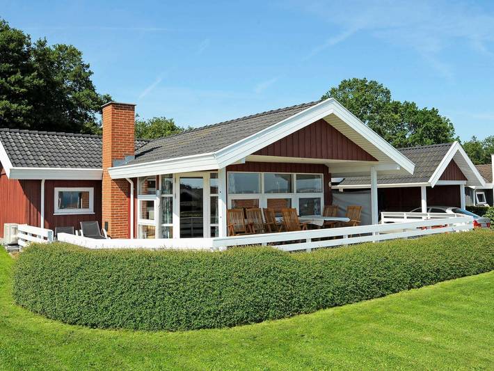 Ferienhaus für 8 Personen, mit Garten und Sauna sowie Terrasse und Whirlpool - 1