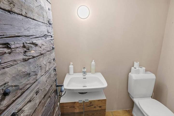 Ganze Wohnung, Cozy studio in the heart of an Alpine chalet in Ayer (Anniviers), Anniviers