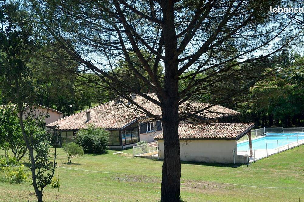 Allein in der Natur in Puygaillard-de-Quercy, Tarn-et-Garonne