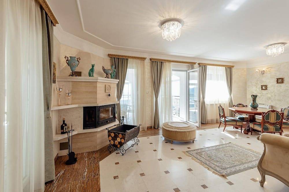 Gorgeous home in Herceg Novi in Podi-Sasovići, Bay of Kotor
