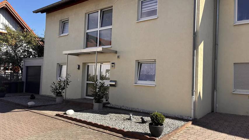 Ferienwohnung für 3 Personen, mit Garten