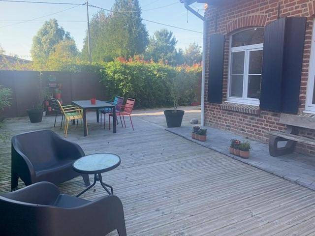 Double Room with Private Bathroom in Morbecque, Région de Dunkerque