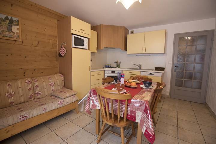 Gîte pour 5 personnes, avec jardin à Termignon - 3